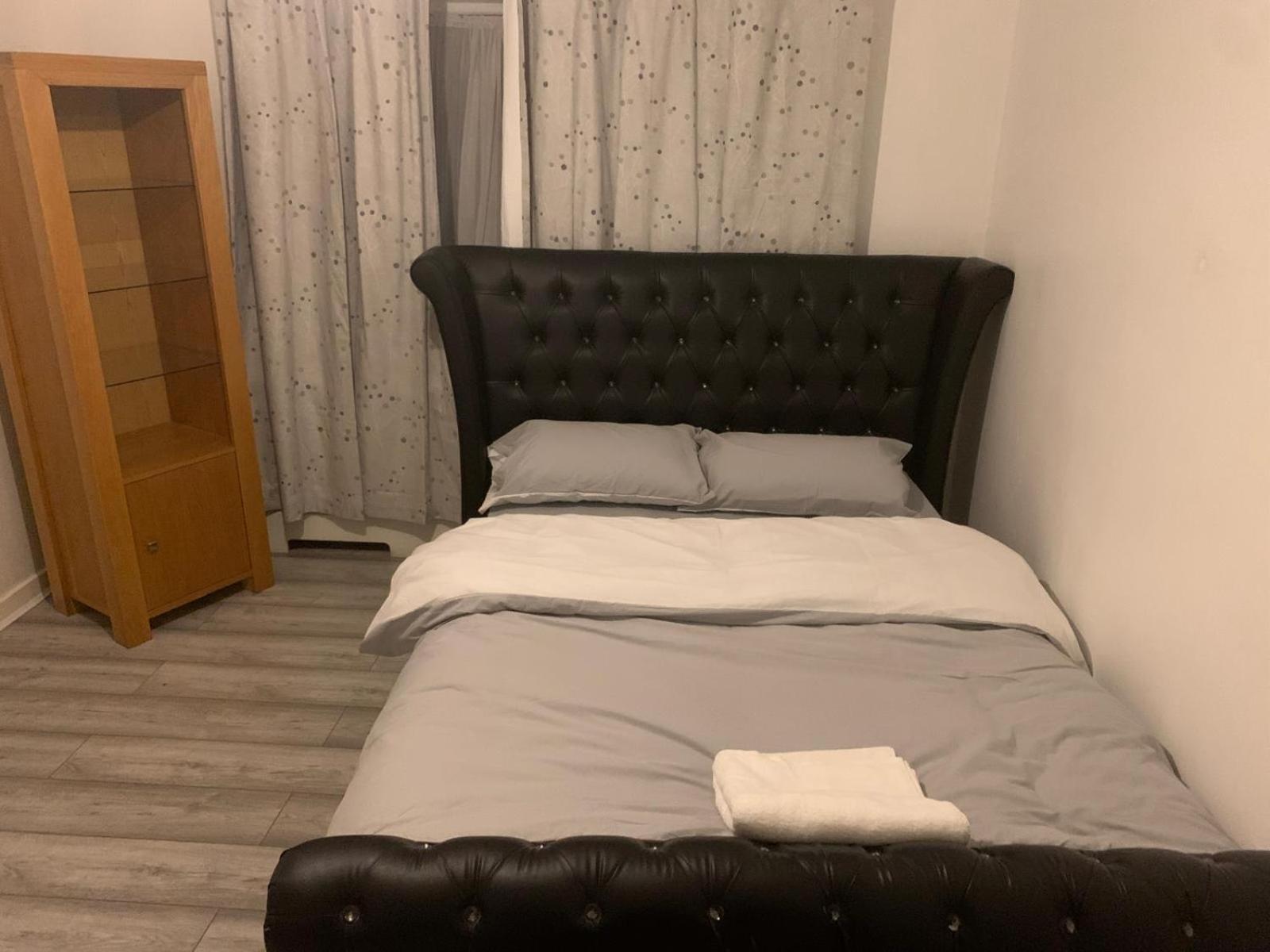 Bed and Breakfast At Apex House Horndon-on-the-Hill Zewnętrze zdjęcie